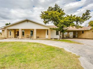 210 R T Ln, Weatherford, TX 76085