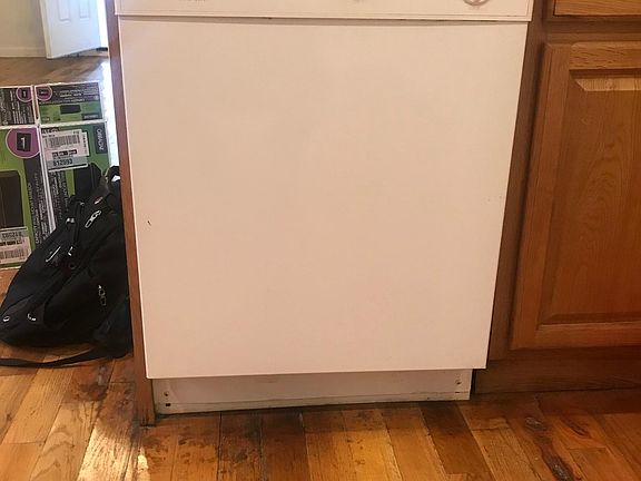 3rd image of 4030 Westminster Ave #1
