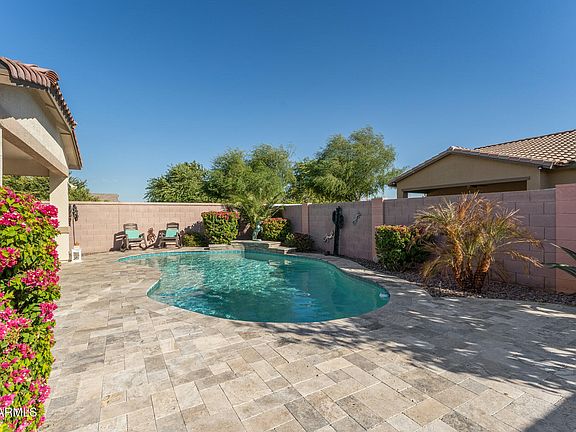 3rd image of 1149 W JOSHUA TREE Avenue