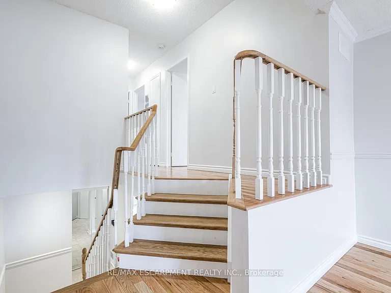 2790 Huntingdon Trl — Photo 14