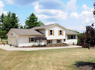 2895 Best Rd, Cambridge, OH 43725