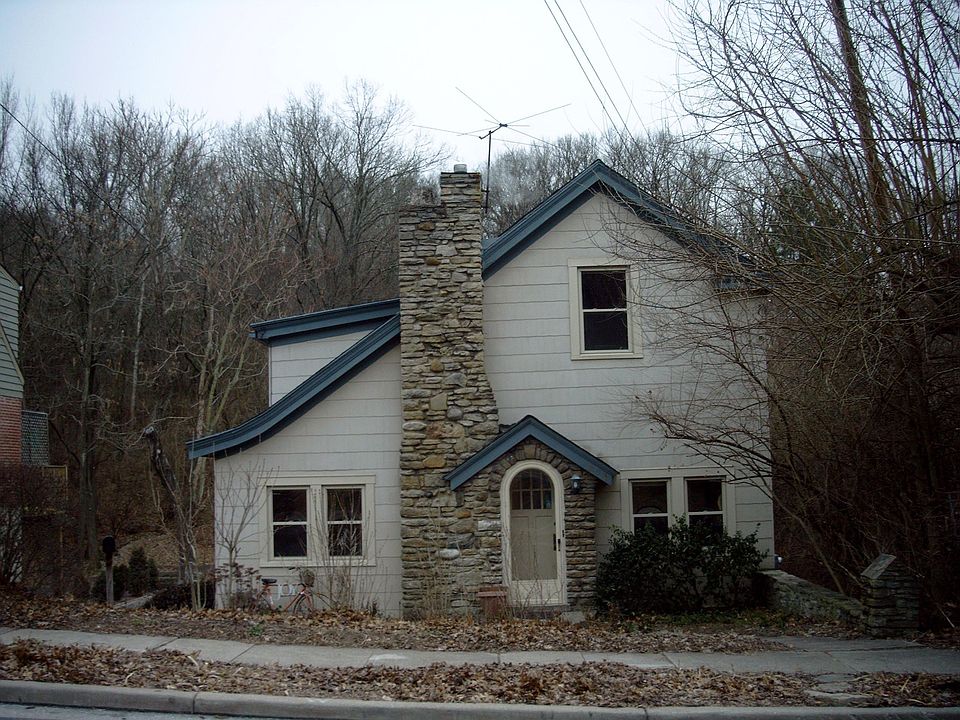 1st image of 593 McAlpin Ave