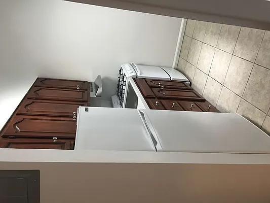 Rented by Shany Landmarks LLC | media 22