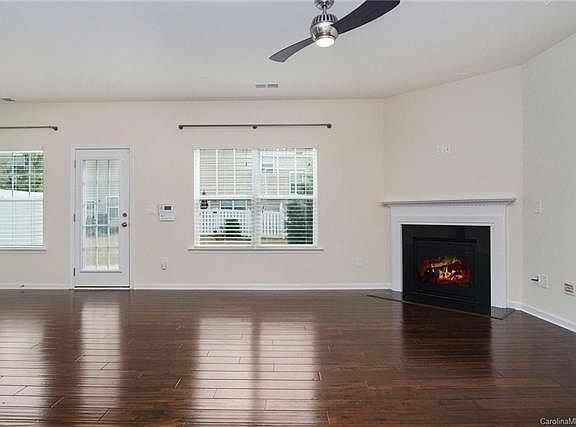 4th image of 115 Dellbrook St Unit C