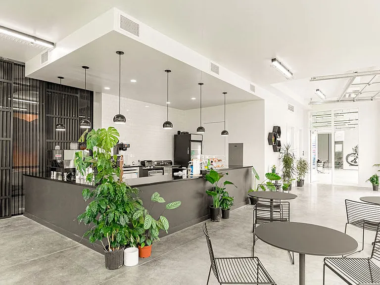 Nomad Apartments — Photo 1
