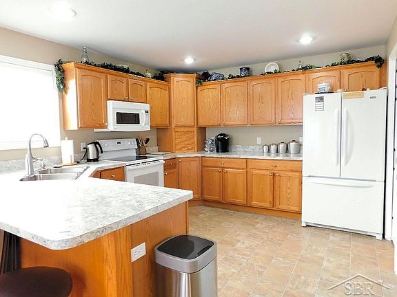 3rd image of 3540 Deibel Dr