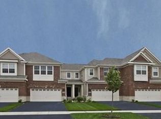 2718 Blakely Ln, Naperville, IL 60540