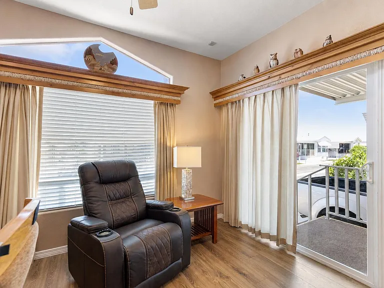 7750 E Broadway Rd #894 — Photo 9