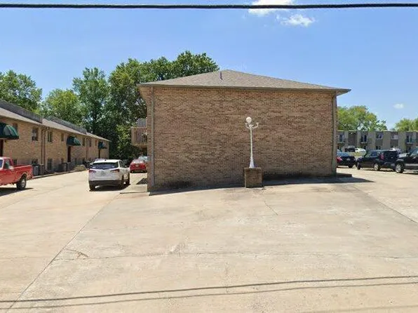 902 E Ohio St, Clinton, MO