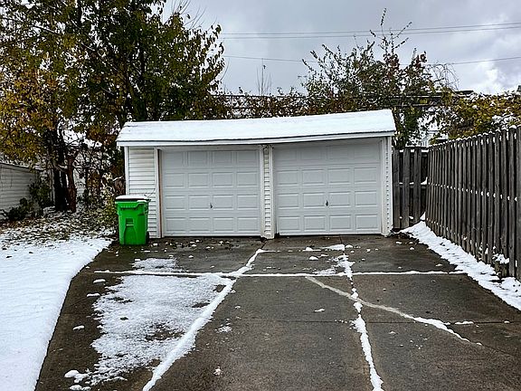 3rd image of 9603 S Highland Ave