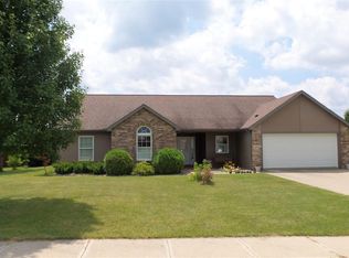 130 Alan Dr, Fremont, IN 46737