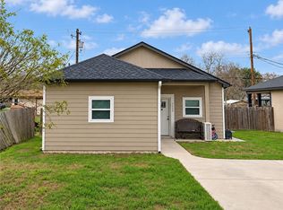2495 Avenue D, Ingleside, TX 78362