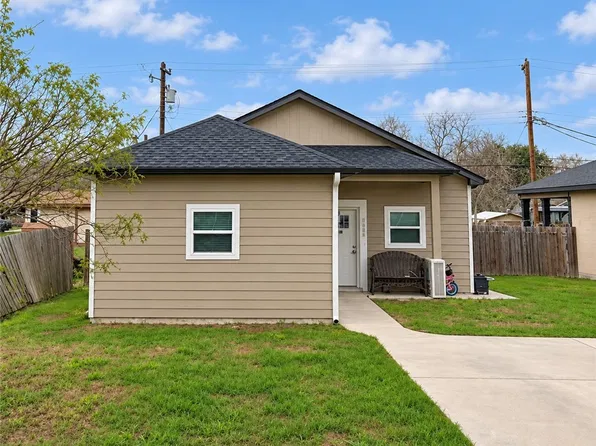 2495 Avenue D, Ingleside, TX 78362