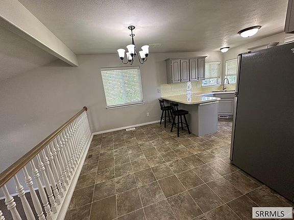5th image of 191 Pioneer Rd