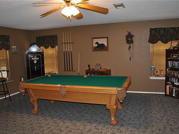 3rd image of 2220 County Road 4128