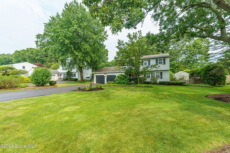 4th image of 7 Bethwood Drive