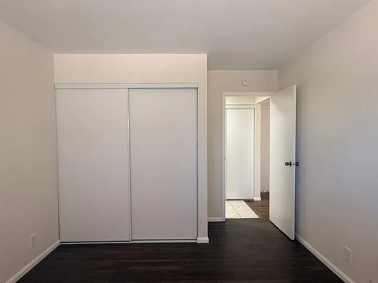 5422 Swenson St #9 — Photo 11