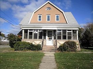 732 McKinstry Ave, Chicopee, MA 01020