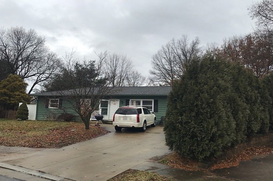 2nd image of 768 Crabapple Ct