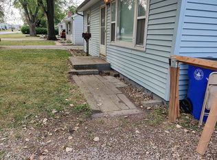 2350 E Olive St, Decatur, IL 62526