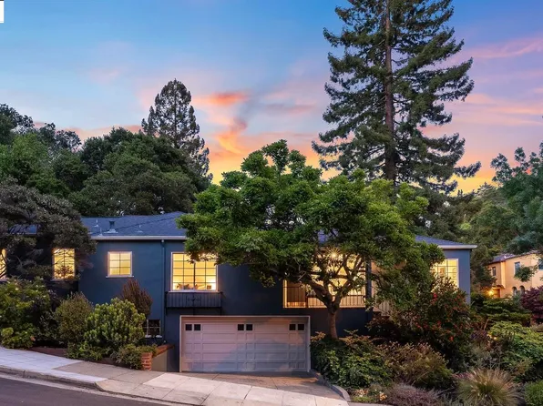 2 Humphrey Pl, Oakland, CA 94610