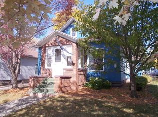 217 5th Ave NE, Watertown, SD 57201