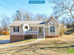 226 Creek Meadow Dr, Lexington, NC 27295