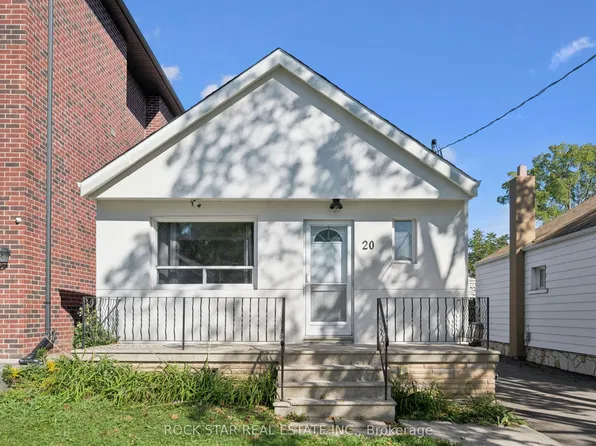 20 Braeburn Ave, Toronto, ON M9P 2J3