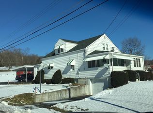 10 Penn St, Lewistown, PA 17044