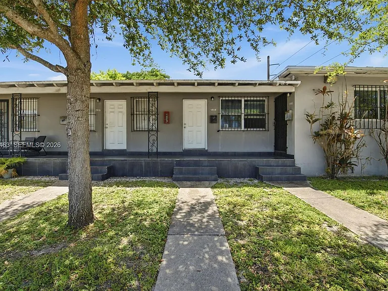 7410 NW Miami Pl #7414 — Photo 1