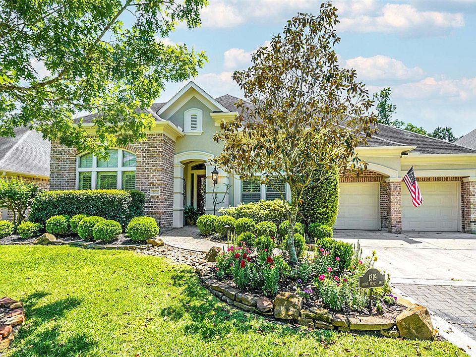 1st image of 1319 Royal Sands Ln