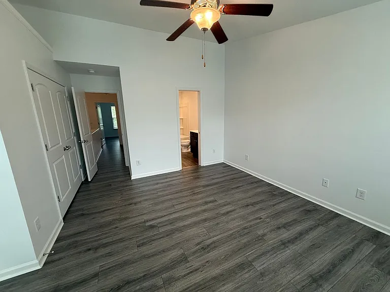 5448 Farm House Trl — Photo 15