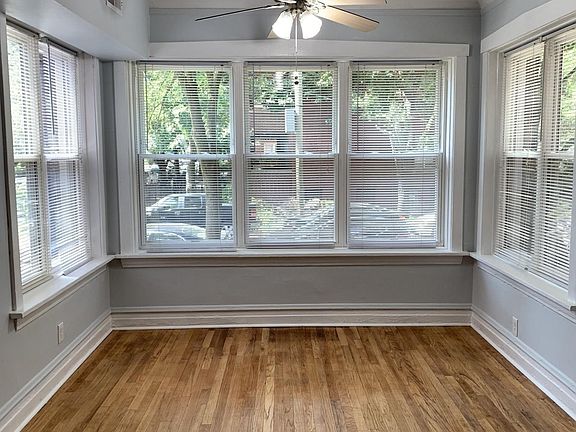 3rd image of 4733 N Washtenaw Ave #1