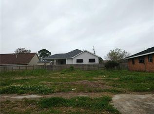 4718 Bundy Rd, New Orleans, LA 70127