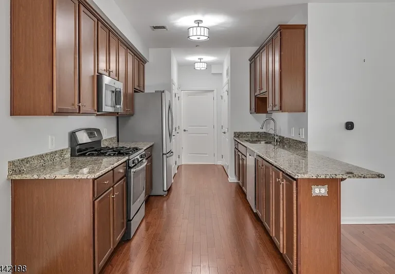 101 Birch Ct — Photo 5