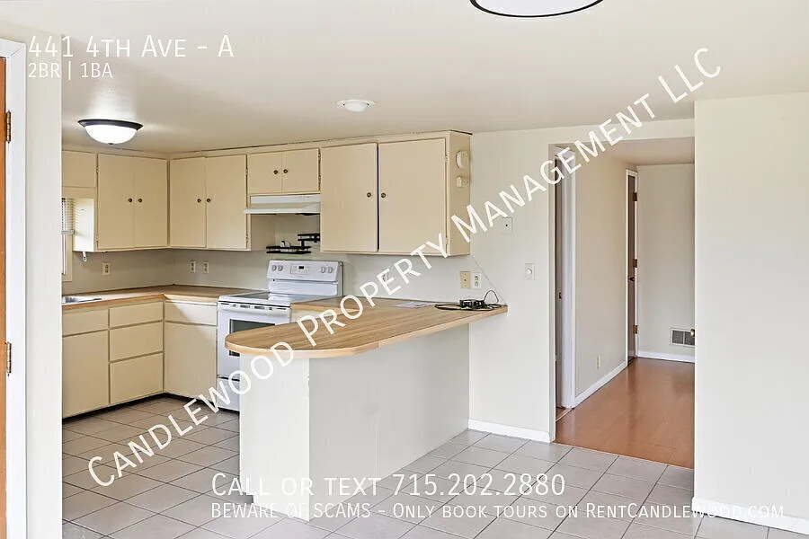 Comfortable Upper 2 Bedroom Duplex Living Available 8/8/26 — Photo 3