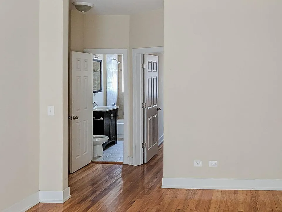 1920 W Winona St #1
