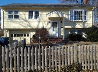 53 Dickerman Ln, Braintree, MA 02184
