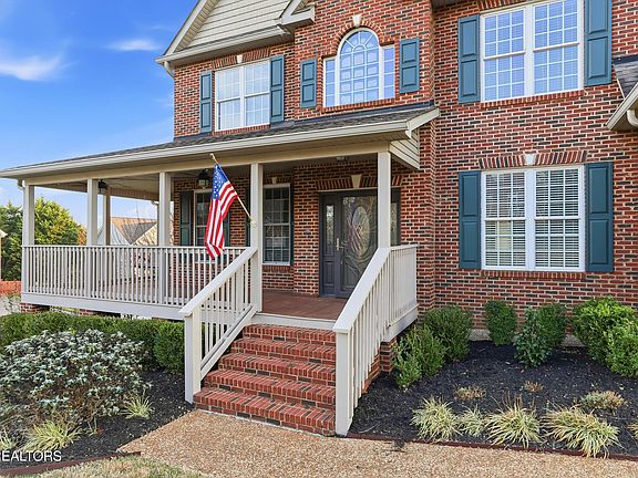 2nd image of 12726 Heathland Dr