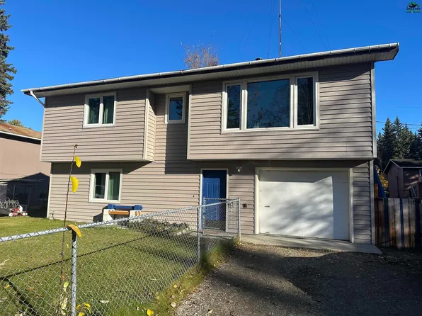 561 Wilcox Ave, Fairbanks, AK 99709