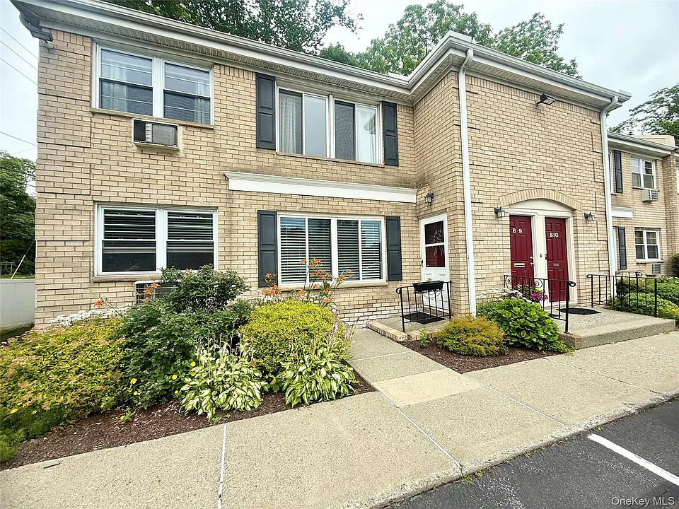 250 Beechwood Ave #9A