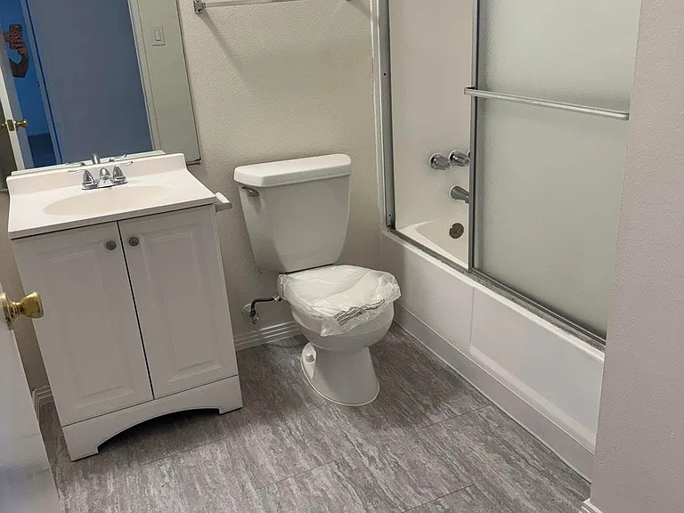 9537 Laurel Canyon Blvd #105 — Photo 9