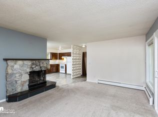 2208 Roosevelt Dr APT 1, Anchorage, AK 99517