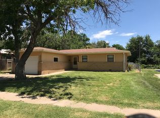 2244 S Vine St, Wichita, KS 67213