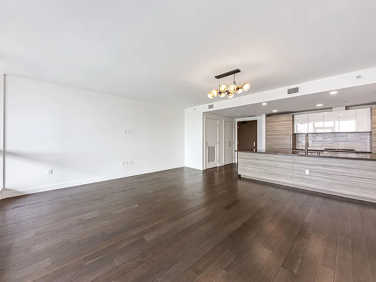 718 Long Bridge St #422-1 — Photo 3