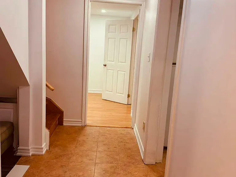 199 Hillcrest Ave #10 — Photo 3