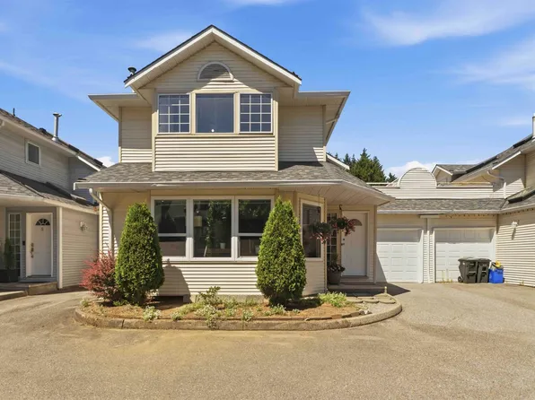 19236 119th Ave #6, Pitt Meadows, BC V3Y 2E8