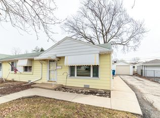 8803 S Kostner Ave, Hometown, IL 60456