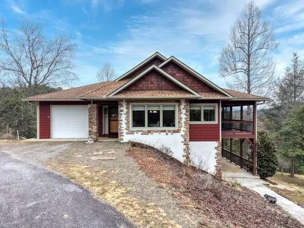 99 Old Possum Way, Murphy, NC 28906