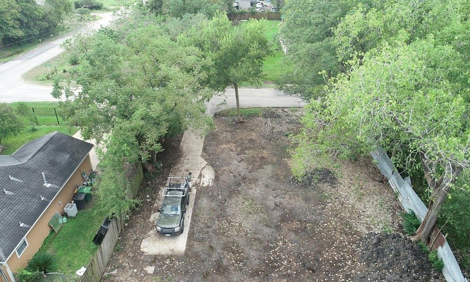 1st image of 6513 Osprey Dr